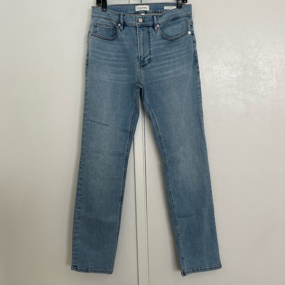 NWOT Frame Denim Men's Modern Straight Light blue wash Size: 31